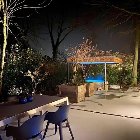 Wellness With Private Hot Tub